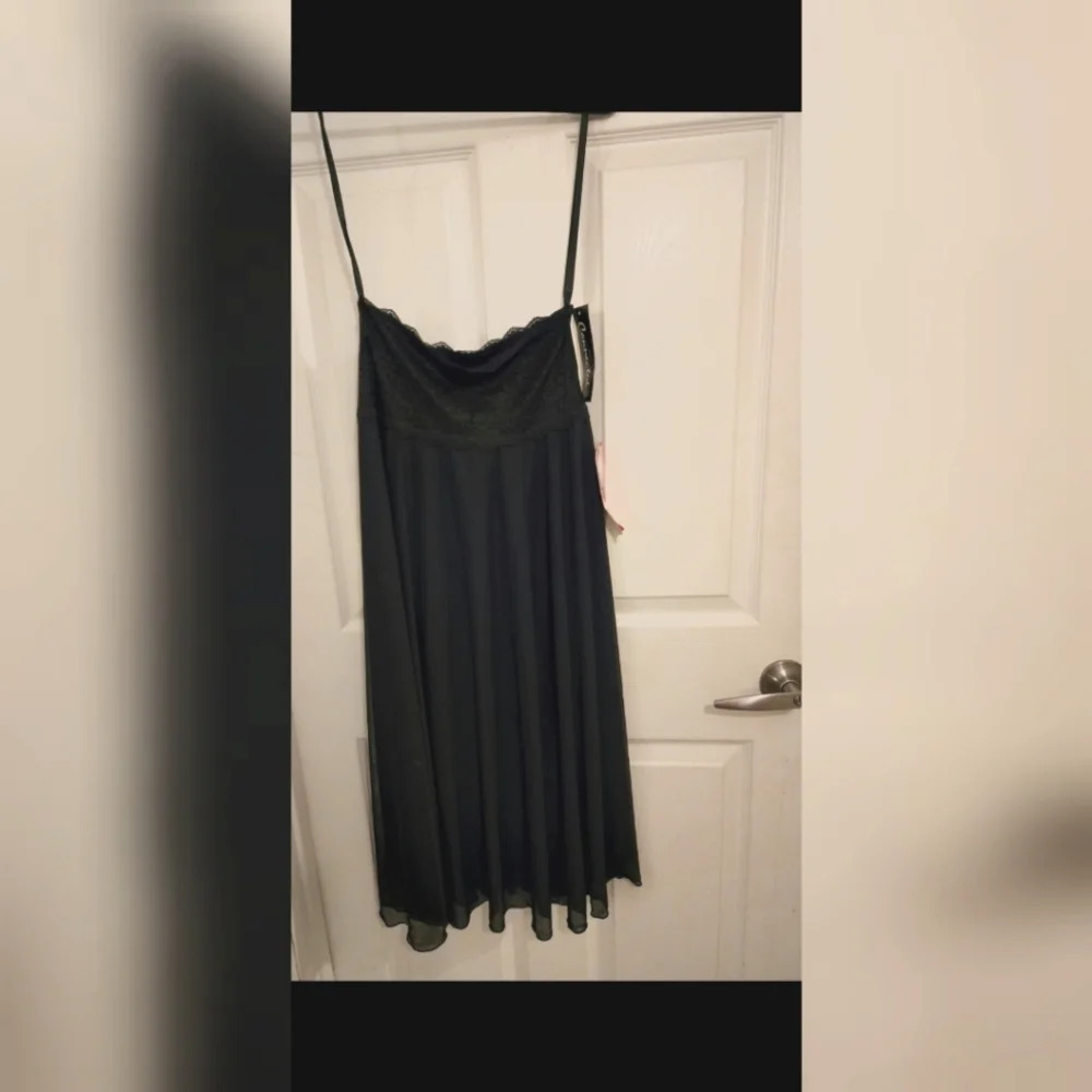 Connected Skirt, Sz S, NWT